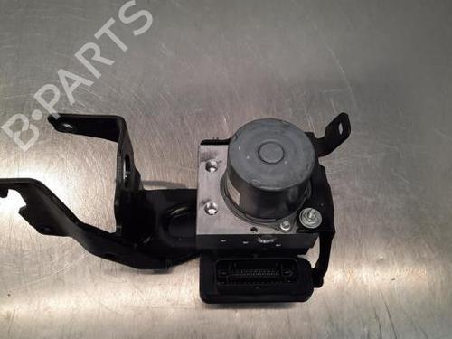 Used ABS pump CITROËN C3 / C3 ORIGIN III (SX) 1.5 BlueHDi 100 (SXYHYP, SXYHTU) (102 hp) 19649906