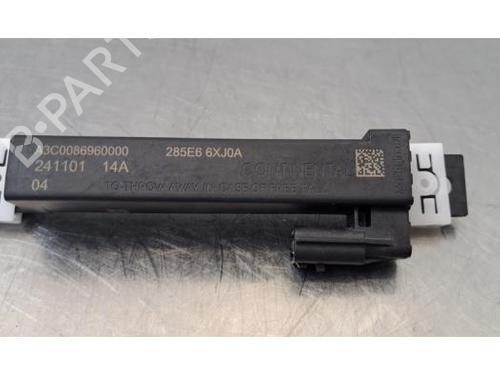 antennabase-renault-clio-v-b7_-2019-39154379 main image