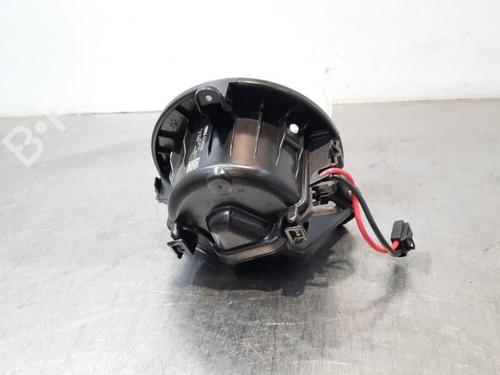 Heater blower motor SEAT IBIZA V (KJ1, KJG) 1.0 | BP15030132M62 