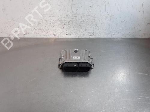 Used Engine control unit (ECU) PEUGEOT 2008 II (UD_, US_, UY_, UJ_, UR_, UC_) 1.2 Hybrid 136 (URHPYC, USHPY) (136 hp) 30915906