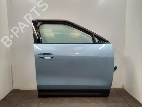 Used Right front door Right front door 37092352 37092352