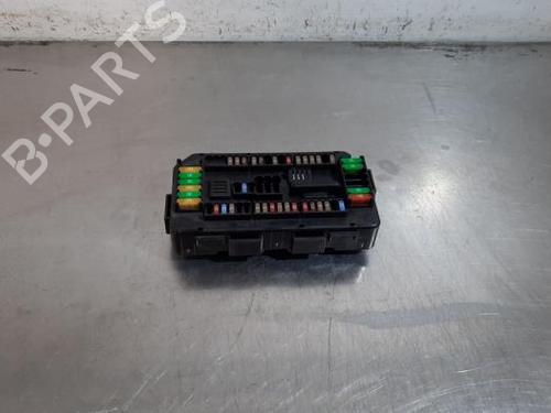 Used Fuse box Fuse box BMW 1 (F20) 118 i (136 hp) 40285319 40285319