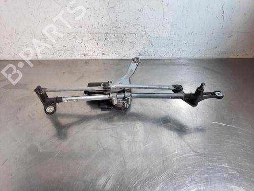 Used Front wipers mechanism VOLVO XC60 II (246) D4 Polestar (200 hp) 31241739