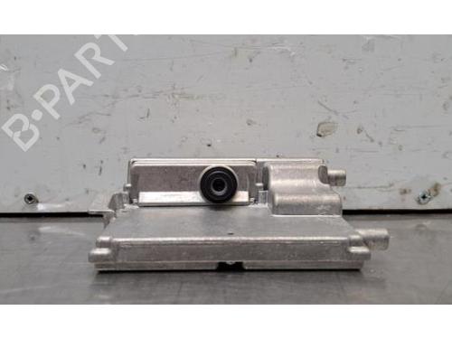 camera-audi-q4-e-tron-suv-f4b-2020-37225568 main image