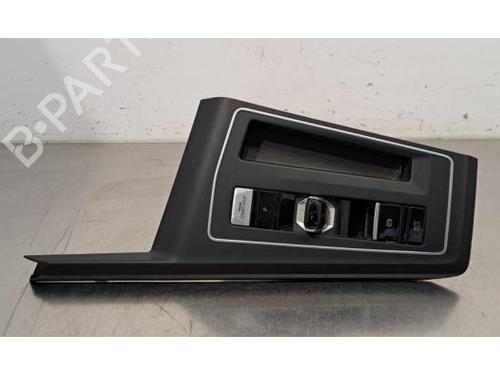 Middle console VW GOLF VIII (CD1, DA1) 1.5 TSI 5H0713059Q