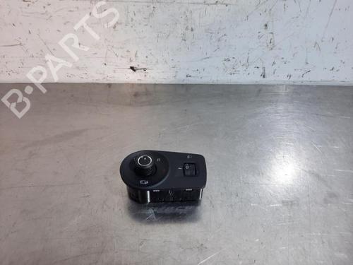 Used Mirror switch MG MG ZS SUV 1.5 VTi (106 hp) 23592697