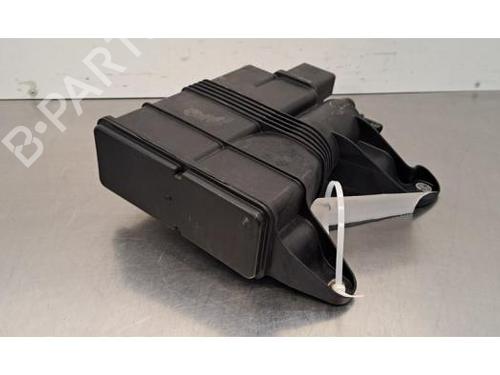 Brændstoffordeler BMW 1 (F40) 118 i (140 hp) 32398610