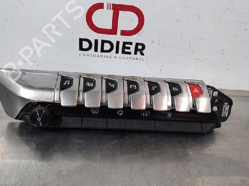 Used Switch PEUGEOT 3008 II SUV (MC_, MR_, MJ_, M4_) 1.5 BlueHDi 130 (131 hp) 15016014