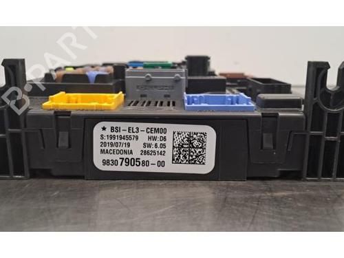 Fuse box PEUGEOT EXPERT Van (V_) 2.0 BlueHDi 120 | BP31054297E1