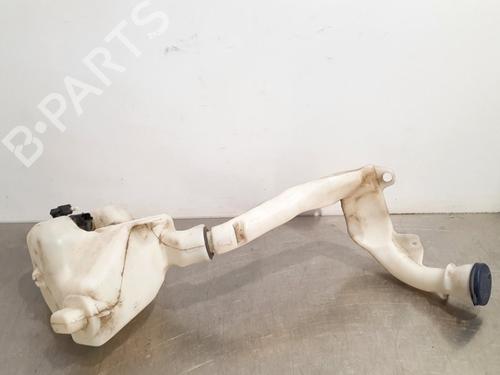 Used Windscreen washer tank PEUGEOT 208 I (CA_, CC_) 1.2 VTI 82 (82 hp) 15233715