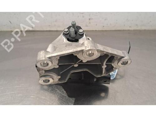 Used Engine mount Engine mount HYUNDAI GETZ (TB) 1.6 (106 hp) 33058153 33058153