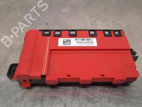 Used Fuse box BMW 3 (F30, F80) 316 d (116 hp) 23635301