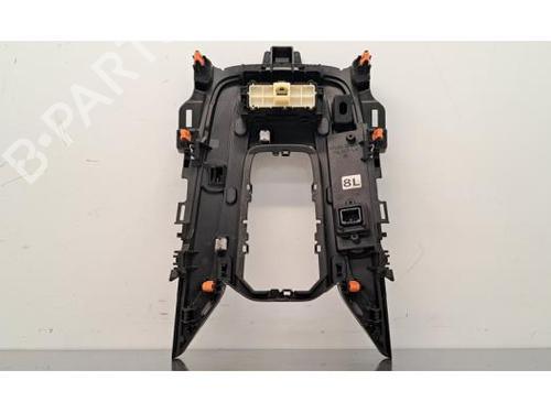 Gear lever TOYOTA COROLLA Estate (_E21_) 1.8 Hybrid (ZWE211W) | BP27601050M90