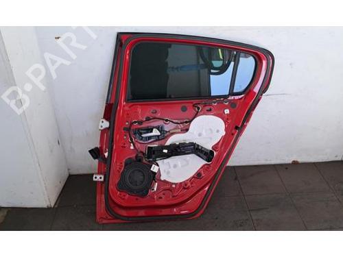Right rear door PEUGEOT 308 III (FB_, FH_, FP_, F3_, FM_) Hybrid 136 (FPHPYC) | BP24871077C5 