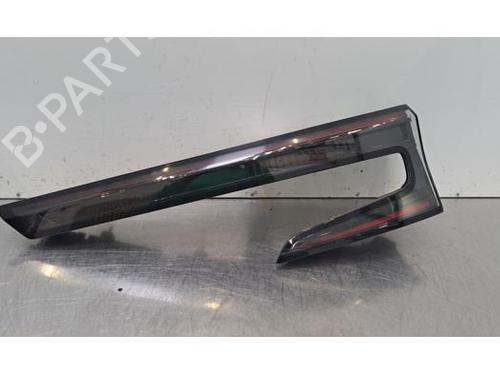 Used Right taillight Right taillight RENAULT RAFALE Coupe (DGM_) 1.2 E-TECH PHEV All-wheel Drive (DGM4) (300 hp) 36757704 36757704
