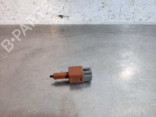 Used Switch NISSAN MICRA V (K14) 1.0 IG-T (92 hp) 23622886