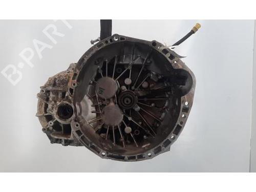 Used Gearbox Gearbox RENAULT TRAFIC III Van (FG_) 1.6 dCi 125 (FGMH) (125 hp) 40026203 40026203
