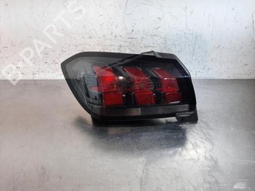 Used Left taillight PEUGEOT 208 II (UB_, UP_, UW_, UJ_) 1.5 BlueHDI 100 (102 hp) 30473272
