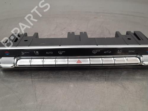 Used Climate control MERCEDES-BENZ A-CLASS Saloon (V177) A 180 d (177.110) (116 hp) 15043038