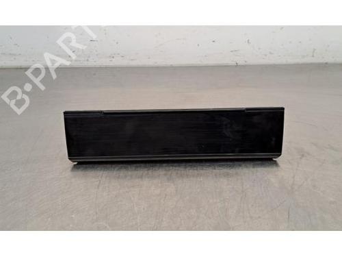 Display PEUGEOT 308 III (FB_, FH_, FP_, F3_, FM_) e-308 (FMZKWZ) (156 hp) 28012199