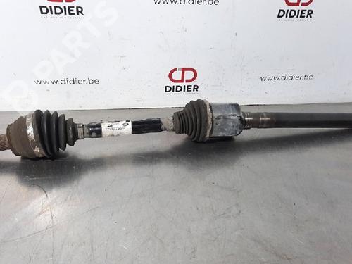 Used Right front driveshaft Right front driveshaft LAND ROVER RANGE ROVER SPORT II (L494) 3.0 SDV6 4x4 (306 hp) 10882745 10882745