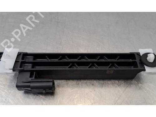 Antenne/Base RENAULT CLIO V (B7_) 1.0 TCe 90 (B7MT) | BP39154379C140 - Image 2