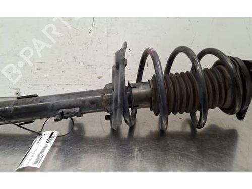 Used Right front shock absorber Right front shock absorber RENAULT SCÉNIC IV (J9_) 1.2 TCe 130 (130 hp) 39601357 39601357