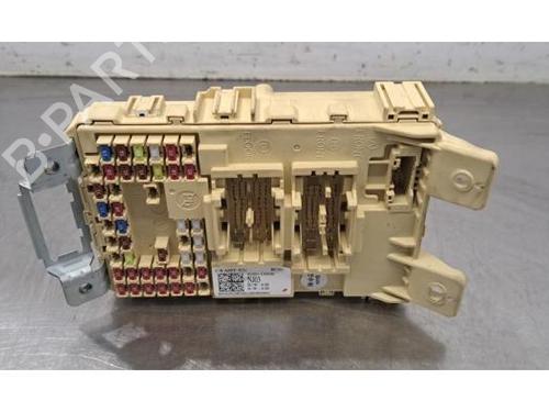 Used Fuse box Fuse box HYUNDAI GETZ (TB) 1.6 (106 hp) 33057998 33057998