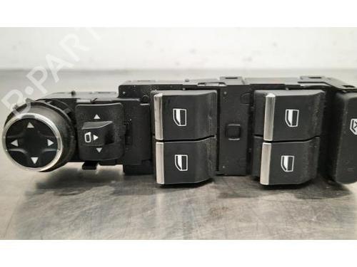 Used Switch Switch PEUGEOT 508 SW II (FC_, FJ_, F4_) 2.0 BlueHDi 180 (177 hp) 34198630 34198630