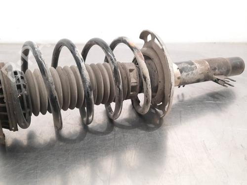 Used Right rear shock absorber CITROËN C3 III Van (SX_, SY_) BlueHDi 100 (102 hp) 18028352