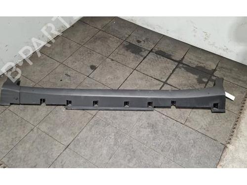 Used Left sideskirt Left sideskirt FORD ECOSPORT 1.0 EcoBoost (125 hp) 33277916 33277916