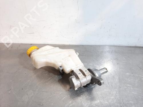 Used Brake master cylinder FIAT TIPO Estate (356_, 357_) 1.6 D (356WXG1B) (120 hp) 17112105
