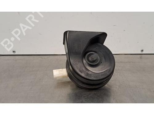 Used Horn OPEL CORSA F (P2JO) 1.2 (68) (101 hp) 31076390
