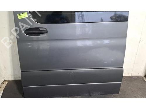 Used Left slide door MERCEDES-BENZ SPRINTER 3,5-t Van (B907, B910) 315 CDI RWD (907.631, 907.633, 907.635, 907.637) (150 hp) 30521607