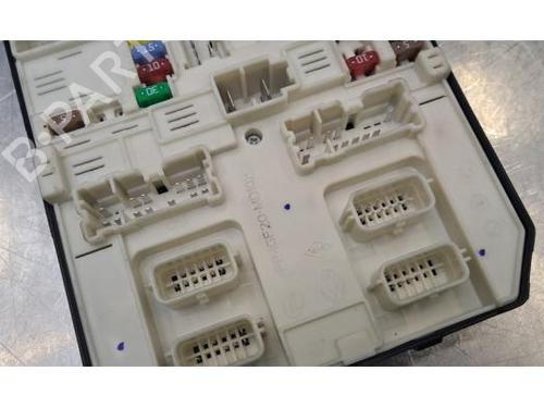 Fuse box RENAULT MASTER III Van (FV) 2.3 dCi 110 FWD (FV0R, FV0W, FV1A) | BP36757720E1 - Image 3