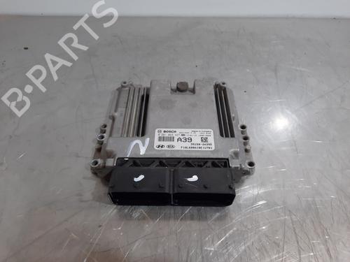 Used Engine control unit (ECU) KIA SPORTAGE IV (QL, QLE) 1.7 CRDi (141 hp) 15530678