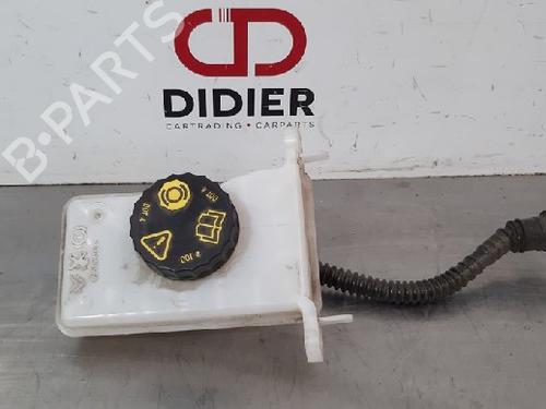 Used Brake fluid reservoir PEUGEOT 308 SW II (LC_, LJ_, LR_, LX_, L4_) 1.6 BlueHDi 100 (99 hp) 15015913