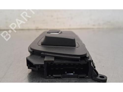 Switch BMW 5 (G60, G90, G68) i5 eDrive40 | BP37003215I30 - Image 4