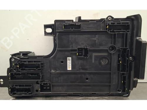 Elektronik Modul für TESLA MODEL Y (5YJY) Long Range All-wheel Drive (514 hp) 31633685