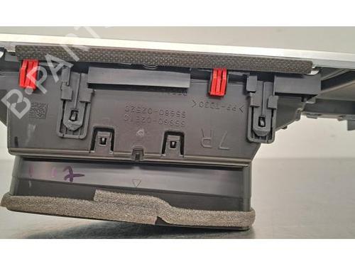 Air vent TOYOTA COROLLA Estate (_E21_) 1.8 Hybrid (ZWE211W) | BP26927937I21