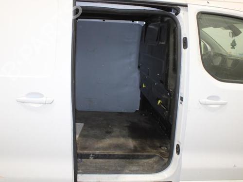 Engine mount PEUGEOT EXPERT Van (V_) 2.0 BlueHDi 120 | BP23585977M89