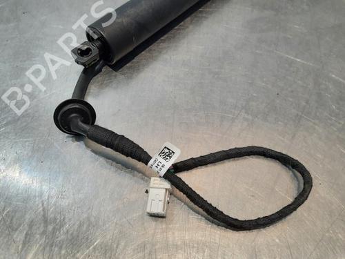 Electronic module PEUGEOT 3008 II SUV (MC_, MR_, MJ_, M4_) 1.5 BlueHDi 130 | BP15030423M83 