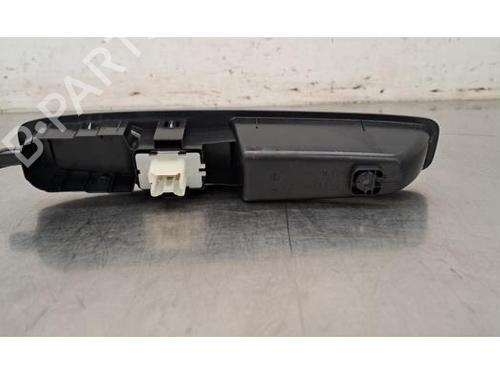 Switch RENAULT ZOE (BFM_) ZOE (BFMC, BFMD) | BP25149675I30 