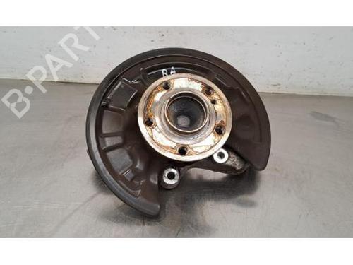 Used Right rear steering knuckle MERCEDES-BENZ CLA Coupe (C117) CLA 200 (117.343) (156 hp) 26014148