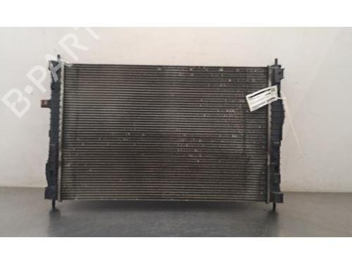 Used Water radiator Water radiator 37674589 37674589