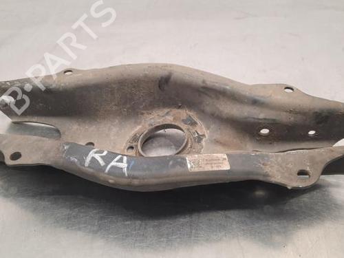 Right rear suspension arm MERCEDES-BENZ C-CLASS (W205) AMG C 63 S (205.087) A2053522000 | A2053521900