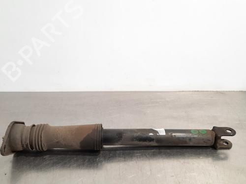 Used Right rear shock absorber HYUNDAI ix35 (LM, EL, ELH) 1.7 CRDi (116 hp) 17112247