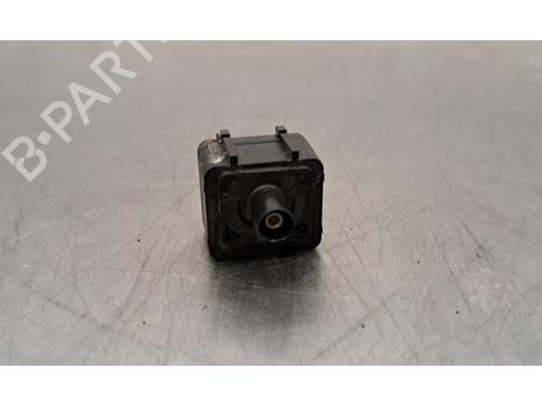Camera PEUGEOT 308 III (FB_, FH_, FP_, F3_, FM_) PureTech 110 (FPHNPL) | BP24821044E14 
