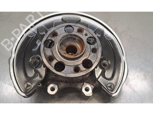 Venstre hjullejehus spindel MERCEDES-BENZ B-CLASS Sports Tourer (W246, W242) Electric Drive / B 250 e (242.890) (180 hp) 29515306