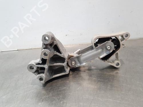 Used Gearbox mount MERCEDES-BENZ CLA Coupe (C117) CLA 200 CDI (117.301) (136 hp) 15034015